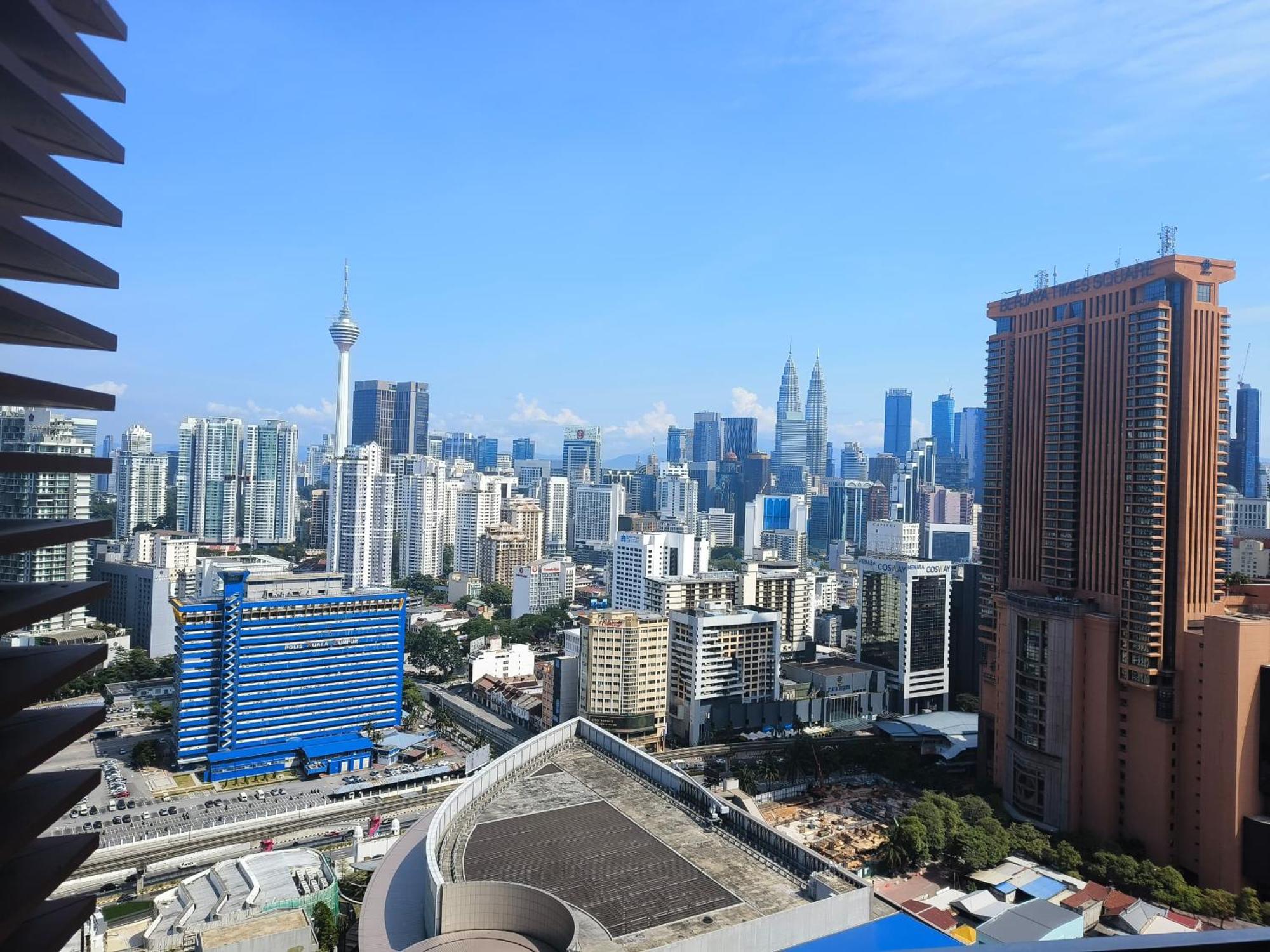 Lucentia Suites Klcc By Luxury Kuala Lumpur Exterior photo